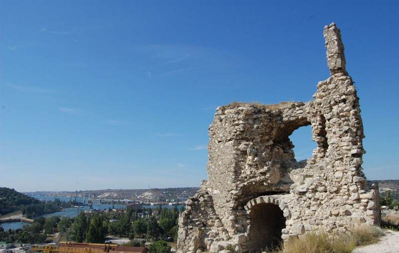 Крепость Каламит