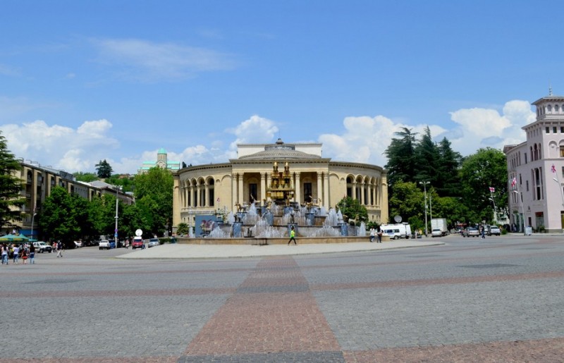 Площадь Давида Агмашенебели