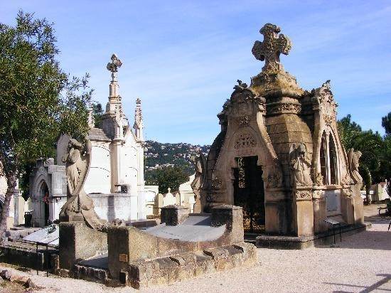 Кладбище эпохи модернизма
