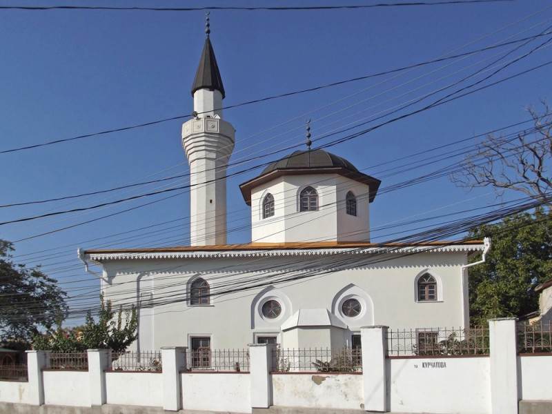 Мечеть в Симферополе