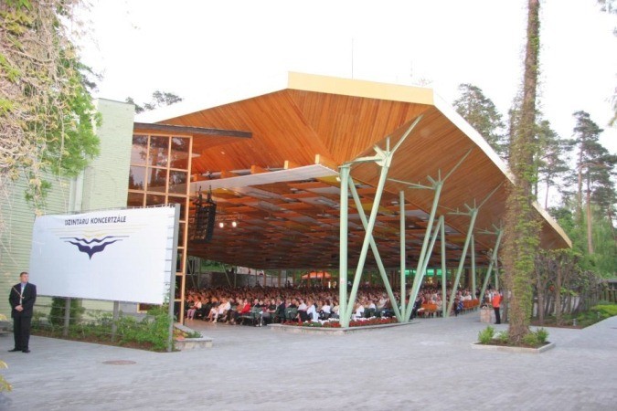 Концертный зал Дзинтари