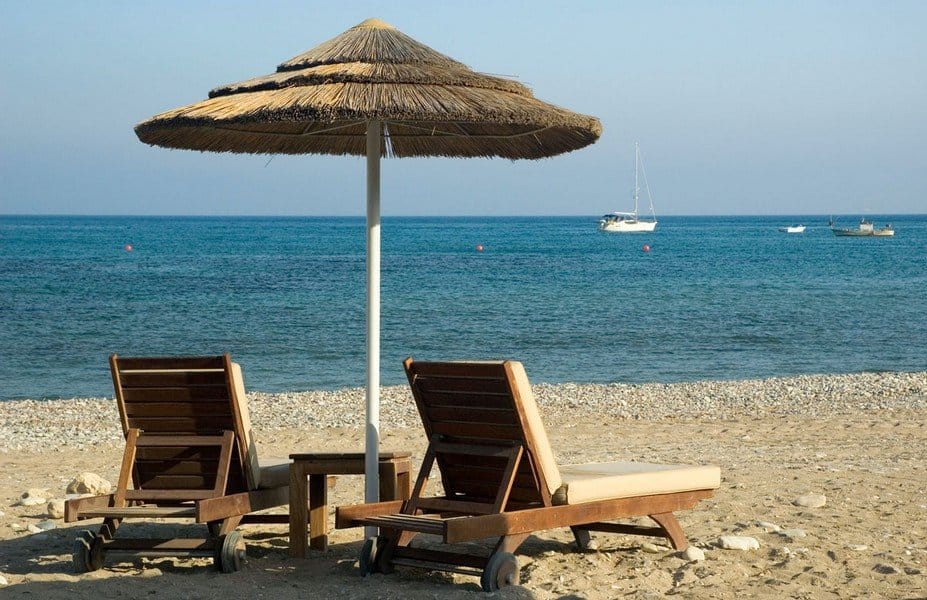 Когда лучше ехать отдыхать на Кипр