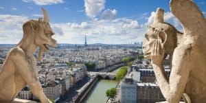 Вид на Париж с обзорной площадки Нотр-Дам-де-Пари