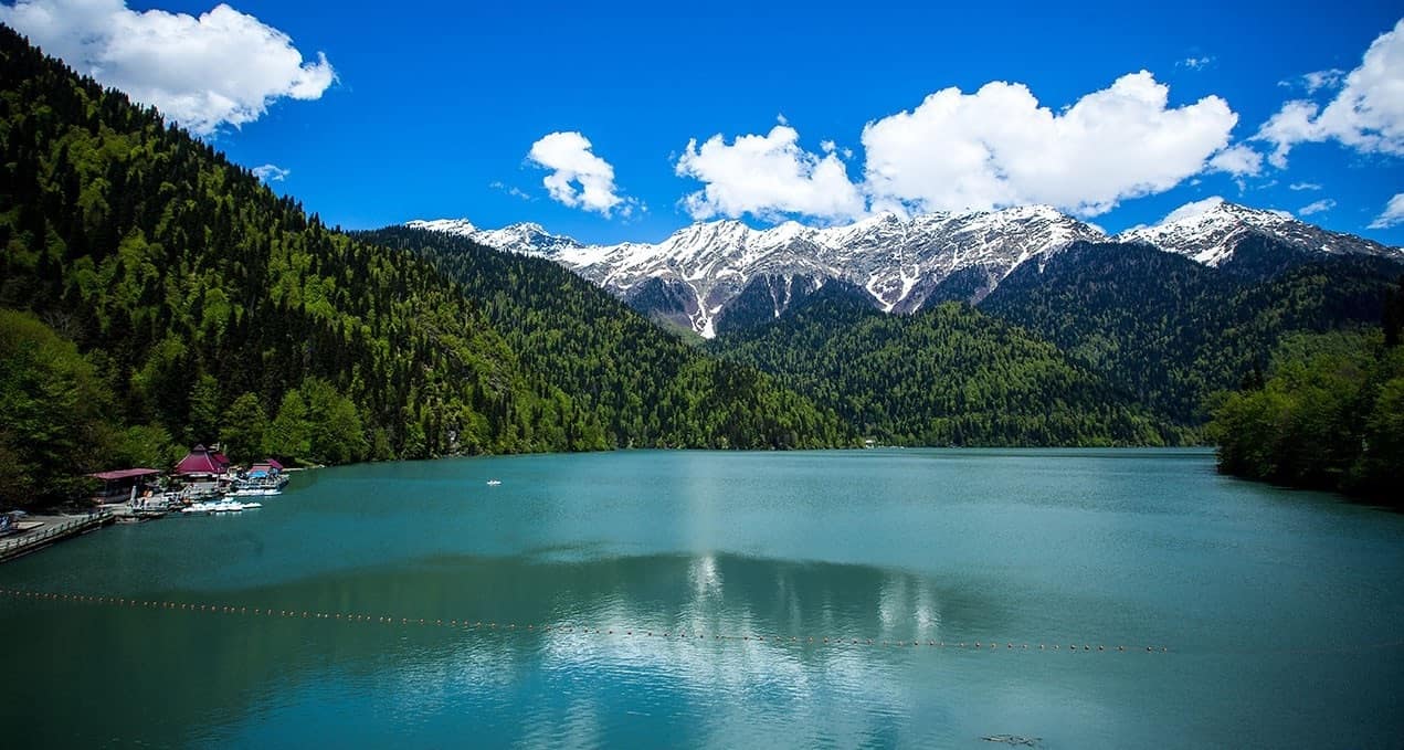 Озеро Рица (Абхазия)